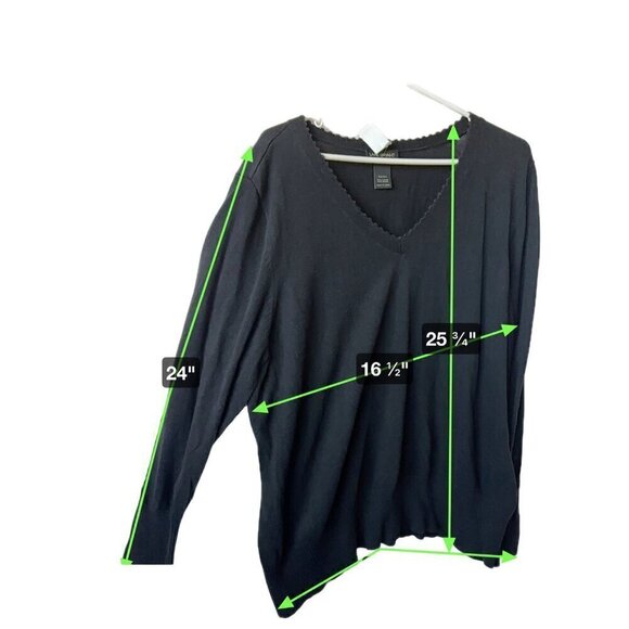 Lane Bryant Pullover Sweater Black Women 22/24 Button accents on cuffs. V-neck - Picture 8 of 8